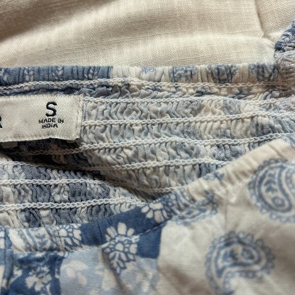 Hollister Blue Paisley Patterned Crop Top - Picture 3 of 6